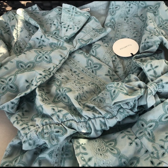 Tularosa Becky Romper - Picture 3 of 7